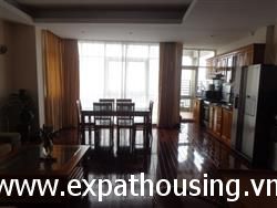 Two bedrooms, Hight floor open view apartment, in Le Duan, Hai Ba Trung, Ha Noi (Vn)