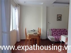 Bright new, two bedrooms apartment in lane 31 Xuan Dieu, Tay Ho (Vn)